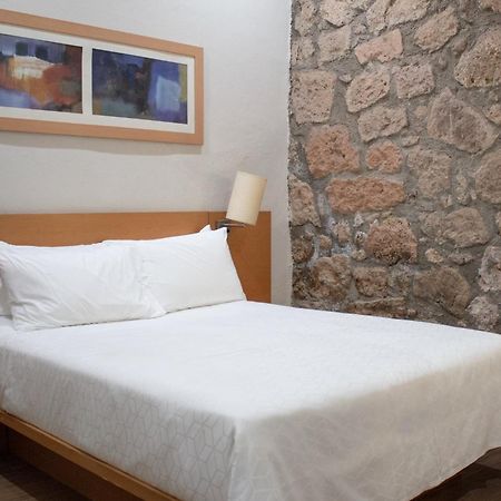 Holiday Inn Express Morelia Centro Historico Экстерьер фото