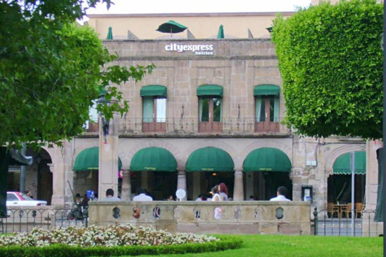Holiday Inn Express Morelia Centro Historico Экстерьер фото