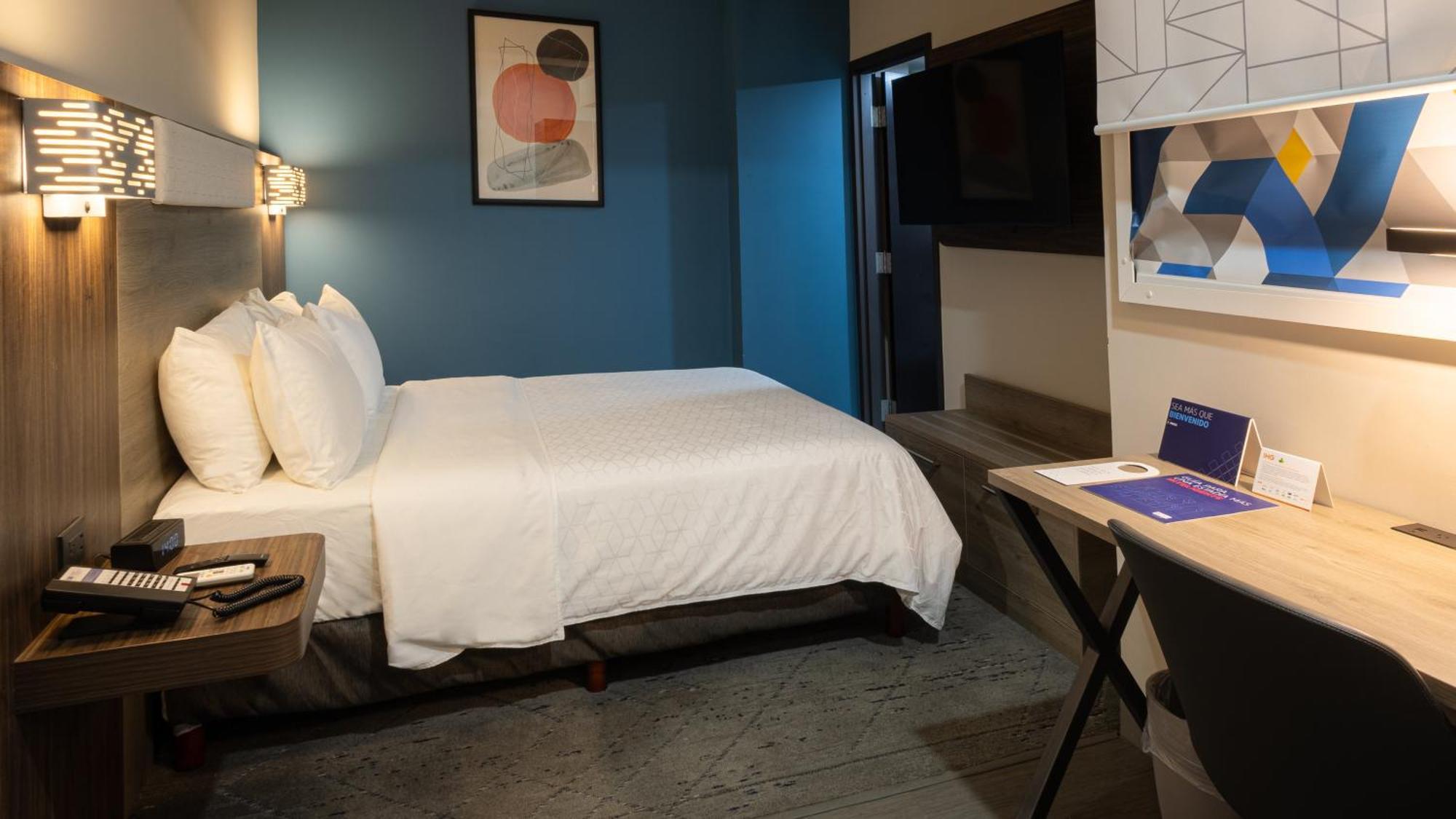 Holiday Inn Express Morelia Centro Historico Экстерьер фото