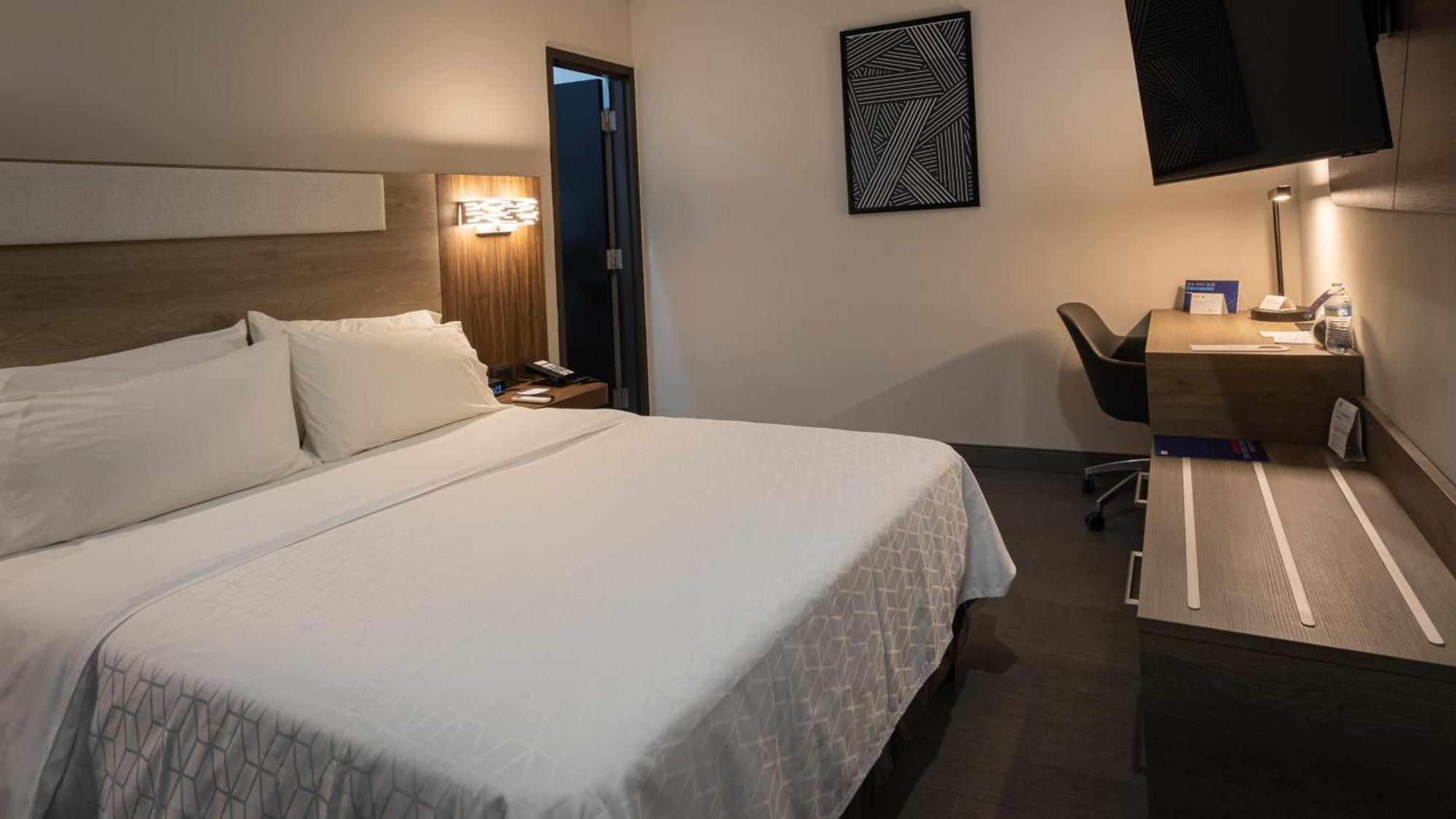 Holiday Inn Express Morelia Centro Historico Экстерьер фото