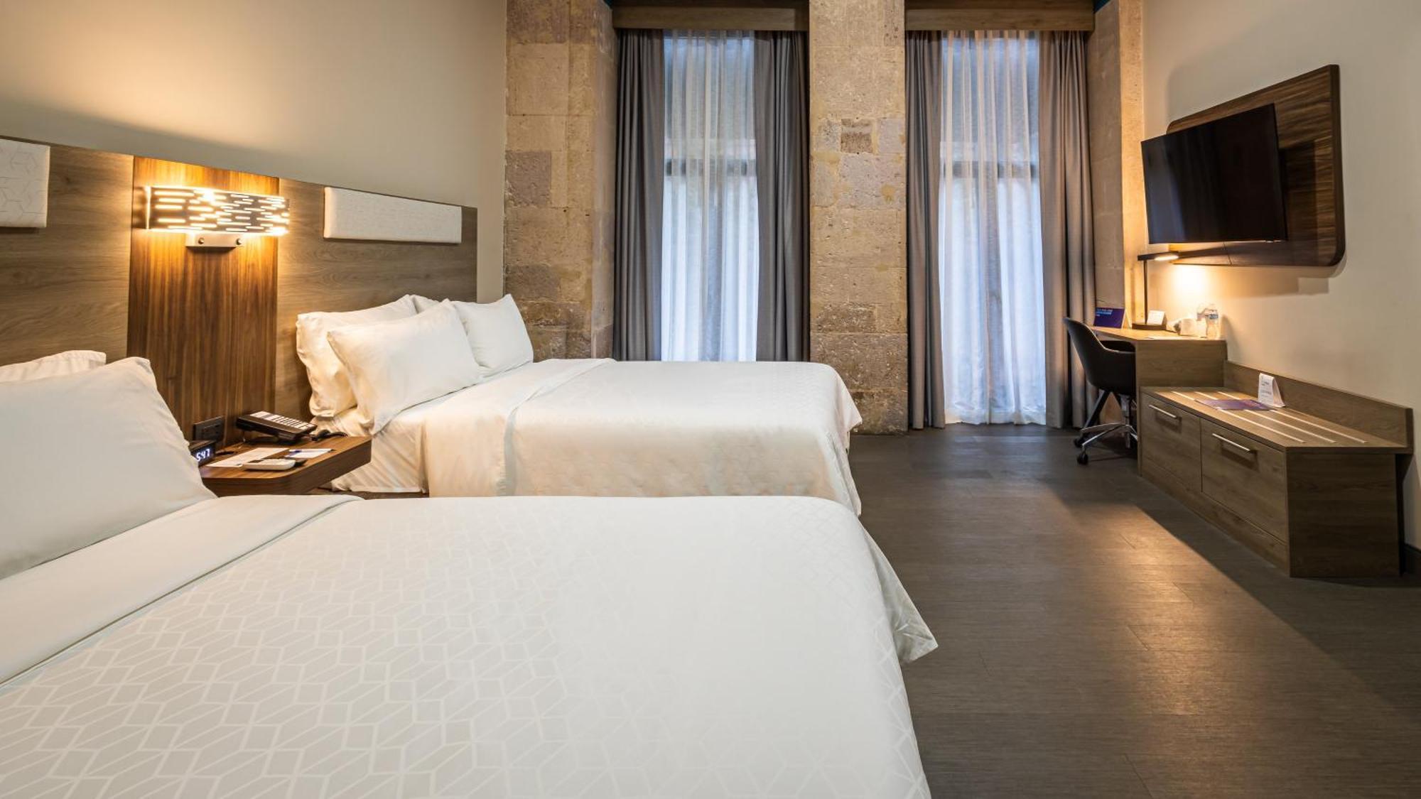 Holiday Inn Express Morelia Centro Historico Экстерьер фото